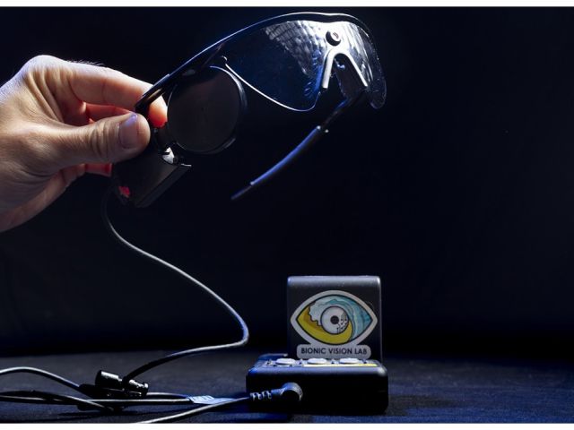 Using virtual reality, an AI module for future vision prostheses, designed by Michael Beyeler’s Bionic Vision Lab, creates practical and useful artificial vision.